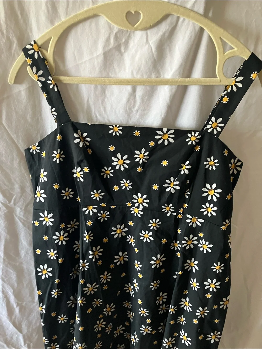 kate spade flattering black